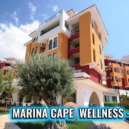Marina Cape & Wellness-relax Nr 30-39
