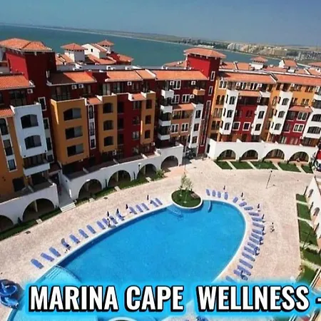 Marina Cape & Wellness-relax Nr 30-39